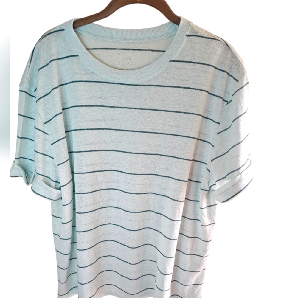 A New Day women's greens strip crewneck shorts sleeves top size XL